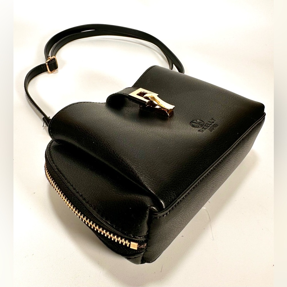 D. Kelly-Japan- Shoulder/Crossbody Bag in Black - Picture 7 of 16